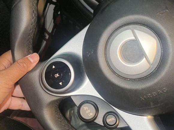 [杭州·浙A] 二手smartsmart forfour2016款 1.0L 52千瓦激情版