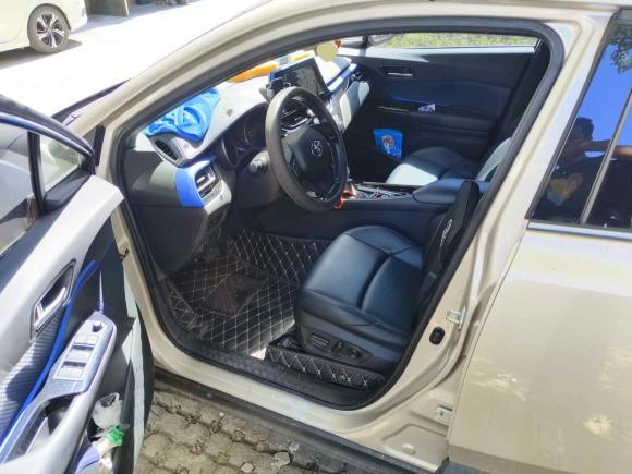 [苏州·苏U] 二手丰田丰田C-HR2020款 2.0L 领先版