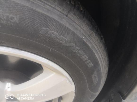 [上海·蒙C] 二手大众朗逸2011款 1.6L 手动品悠版