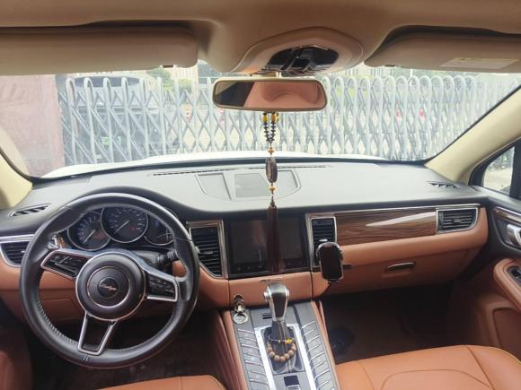 [杭州·浙B] 二手众泰众泰SR92017款 2.0T 自动极致之路版