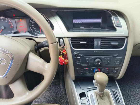 [义乌·浙G] 二手奥迪奥迪A4L2010款 2.0 TFSI 标准型