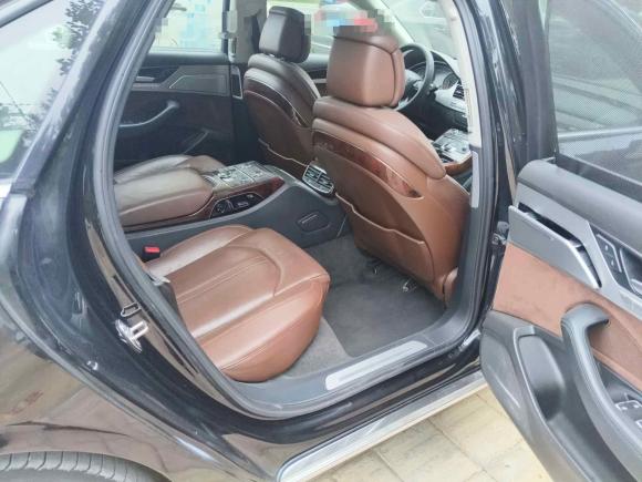 [济南·鲁S] 二手奥迪奥迪A82013款 A8L 45 TFSI quattro豪华型