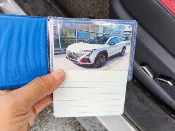 [义乌·浙G] 二手长安长安UNI-T2020款 1.5T 尊贵型