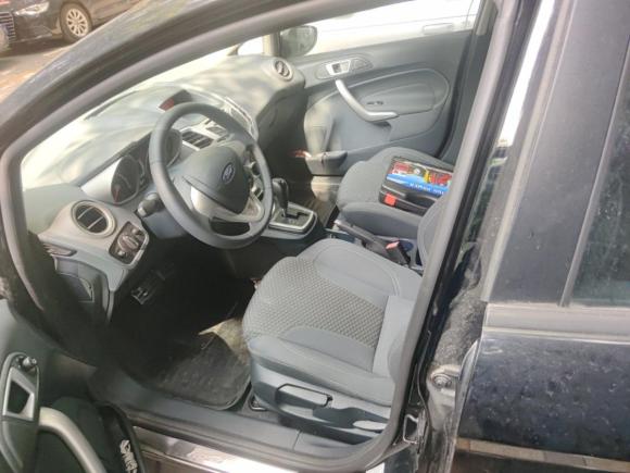 [上海·京P] 二手福特嘉年华2009款 两厢 1.5L 自动运动型