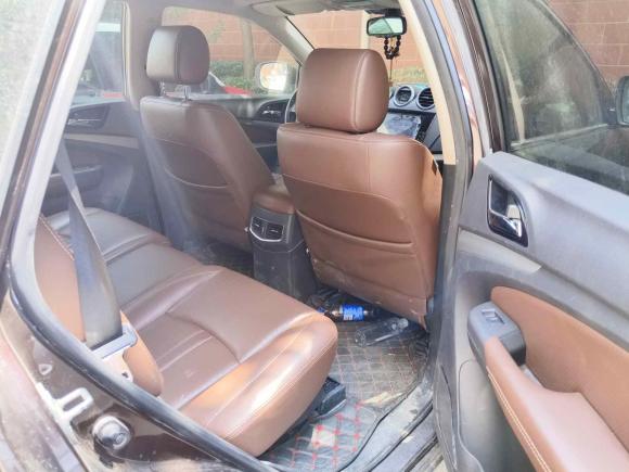 [济南·鲁A] 二手比亚迪比亚迪S72016款 2.0T 自动豪华型