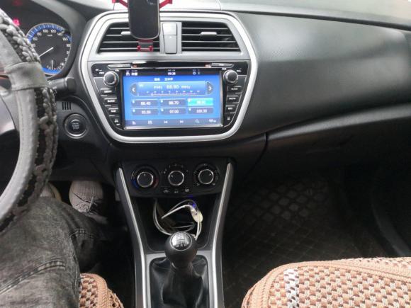 [成都·川A] 二手铃木锋驭2014款 1.6L 手动两驱进取型