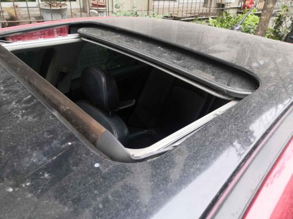 [成都·川A] 二手三菱翼神2010款 运动版 2.0L 手动豪华型