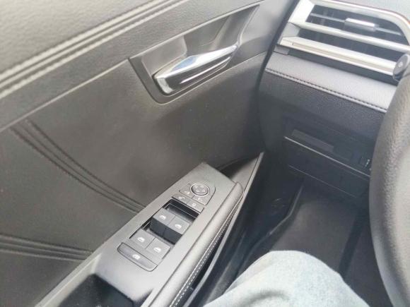 [嘉兴·浙F] 二手比亚迪比亚迪e22019款 标准续航版 智·舒适型