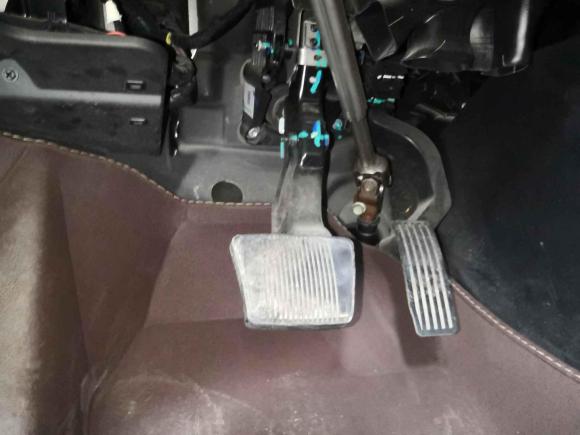 [西安·陕A] 二手Jeep自由光2017款 2.0L 优越版