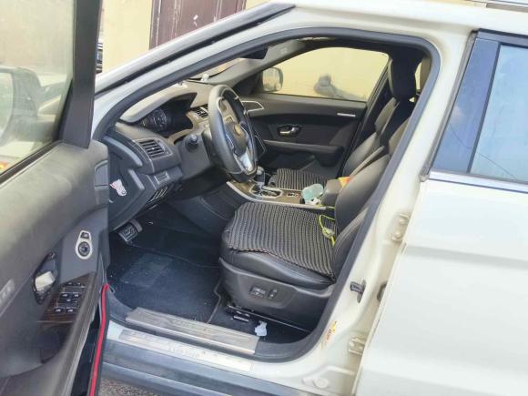 [青岛·鲁F] 二手陆风陆风X72015款 2.0T 全景旗舰版