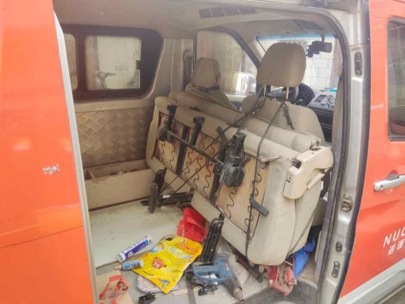 [武汉·鄂A] 二手长安凯程长安睿行M902016款 2.0L舒适型4G94S