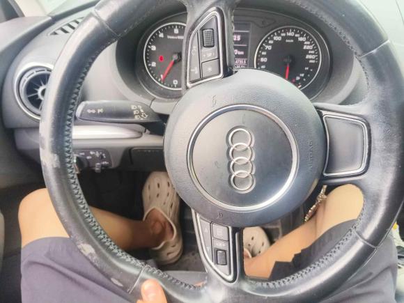 [上海·沪B] 二手奥迪奥迪A32014款 Sportback 35 TFSI 自动时尚型