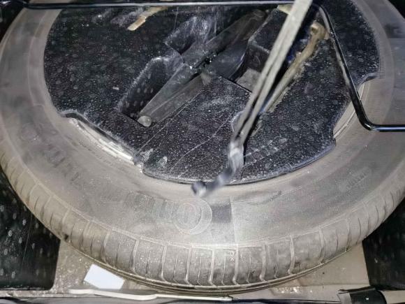 [西安·陕A] 二手宝骏宝骏5602016款 1.8L 手动精英型