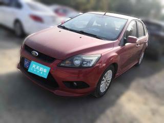 福特福克斯2013款两厢经典1.8L手动时尚型