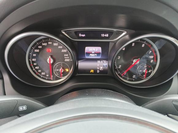 [上海·皖K] 二手奔驰奔驰CLA2017款 改款 CLA 200 时尚型