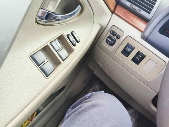 [上海·鄂L] 二手丰田凯美瑞2010款 240G 经典版