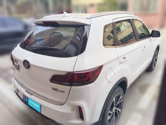 [济南·鲁A] 二手奔腾奔腾X402019款 1.6L 自动豪华型 国VI