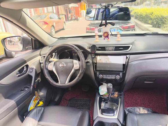 [无锡·苏B] 二手日产奇骏2014款 2.0L CVT智领版 2WD