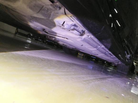 [成都·川A] 二手奔驰奔驰R级2017款 R 320 4MATIC 商务型臻藏版