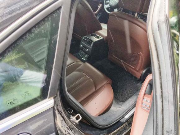 [上海·粤Y] 二手奥迪奥迪A6L2014款 35 FSI quattro 豪华型