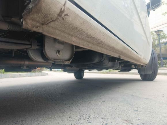 [武汉·鄂W] 二手上汽大通MAXUS上汽大通MAXUS V802021款 2.0T PLUS AMT城市版短轴超低顶5/6座