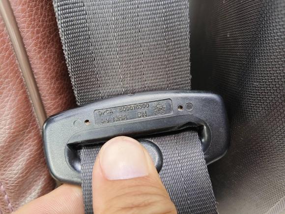 [成都·川A] 二手雪铁龙世嘉2016款 经典 三厢 1.6L 手动CNG