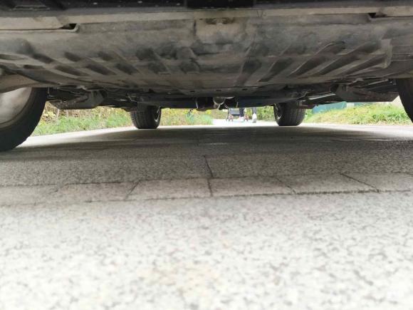 [南通·苏F] 二手路虎揽胜极光2014款 2.0T 5门耀动版