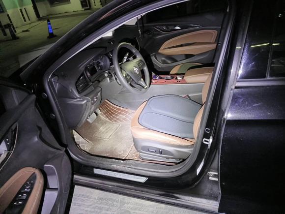 [南通·苏F] 二手别克君威2022款 652T 智享型