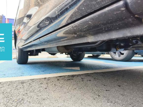 [无锡·苏B] 二手东风风行菱智2022款 M5L 2.0L 实用型 7座