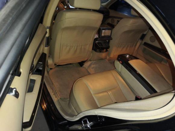 [上海·沪G] 二手宝马宝马7系2005款 730Li