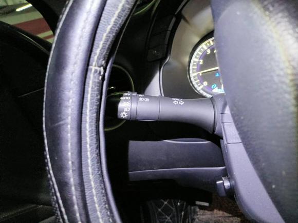 [南京·苏A] 二手英菲尼迪英菲尼迪QX602016款 2.5 S/C Hybrid 两驱卓越版 国V