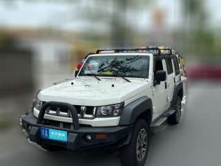 北京北京BJ402016款 40L 2.3T 自动四驱尊享版