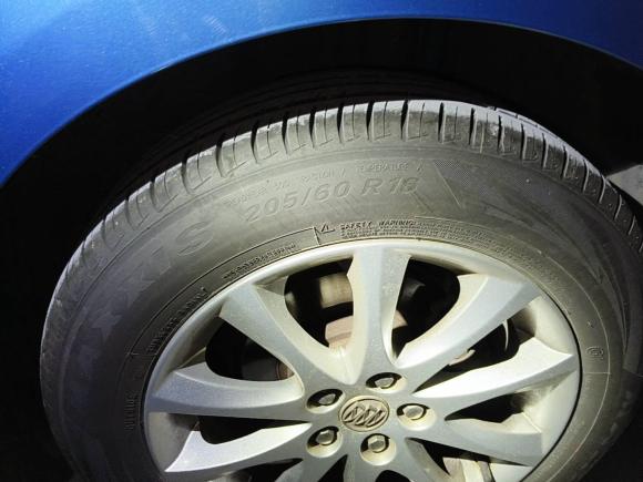 [上海·沪A] 二手别克英朗2014款 XT 1.6L 自动时尚版