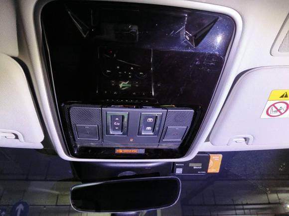 [广州·粤A] 二手路虎揽胜运动版2020款 3.0 L6 SE