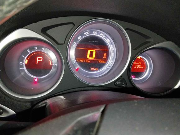 [上海·沪A] 二手雪铁龙雪铁龙C4L2014款 1.8L 智驱版 自动劲智型