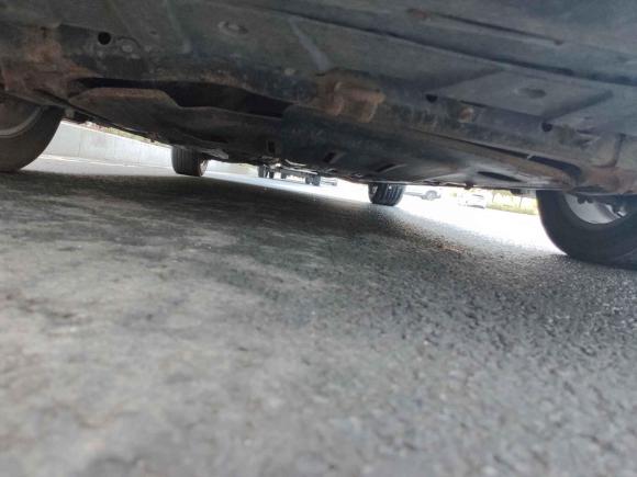 [南京·黑R] 二手起亚佳乐2011款 2.0L 7座自动舒适版