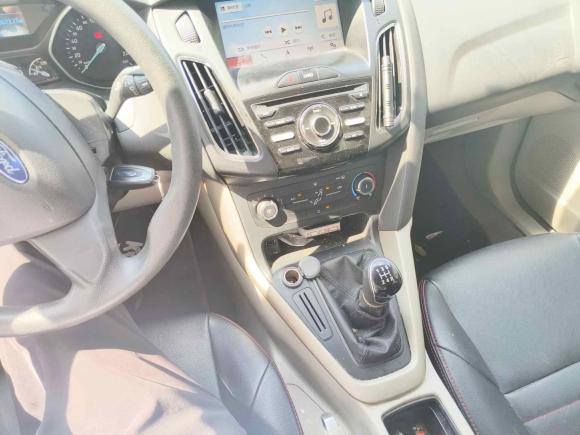 [苏州·苏E] 二手福特福克斯2017款 三厢 1.6L 手动舒适型智行版