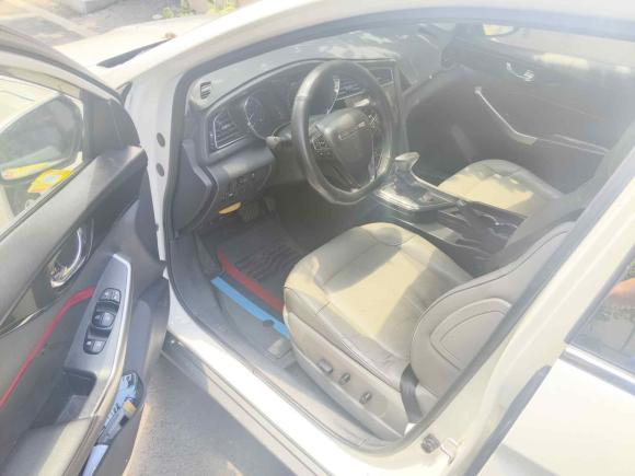 [义乌·浙G] 二手启辰启辰D602018款 1.6L CVT智联精英版