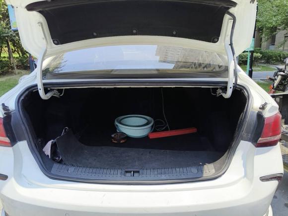 [杭州·浙A] 二手北京汽车北京EU52018款 R500 智风版