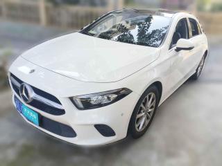 奔驰奔驰A级2021款 A 200 时尚型