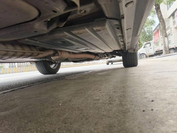 [佛山·粤Y] 二手斯巴鲁傲虎2011款 2.5i豪华导航版