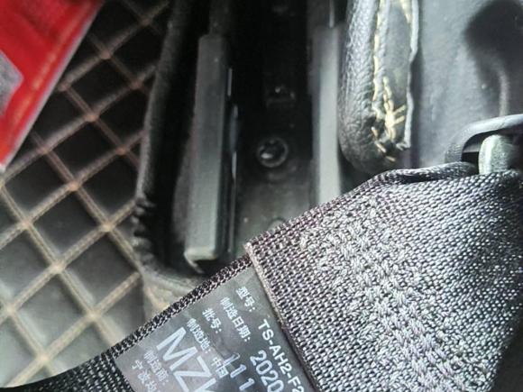 [南昌·赣A] 二手丰田丰田C-HR2020款 2.0L 领先版