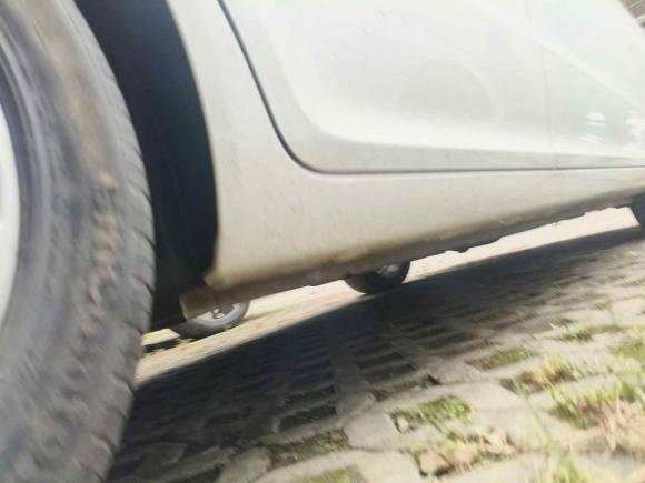 [上海·皖B] 二手奇瑞艾瑞泽52016款 1.5L CVT领锐版