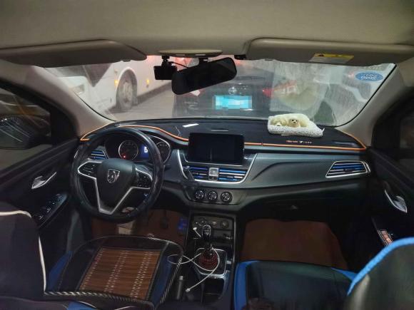 [深圳·湘M] 二手宝骏宝骏7302019款 1.5L 手动时尚型 7座 国V