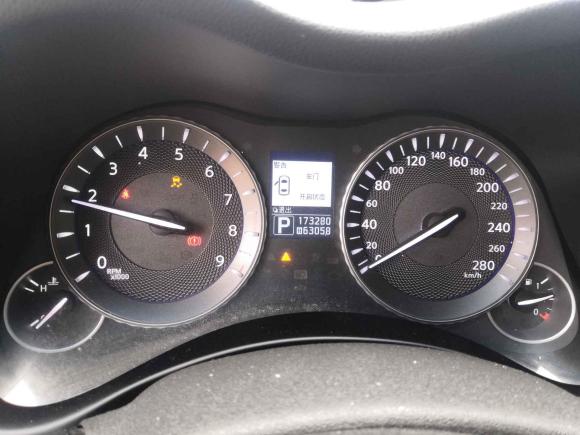 [义乌·浙G] 二手英菲尼迪英菲尼迪Q702013款 Q70L 2.5L 舒适版