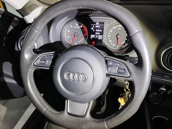 [苏州·苏E] 二手奥迪奥迪A32014款 Sportback 35 TFSI 自动舒适型