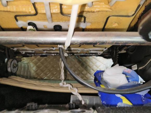 [青岛·鲁B] 二手雪铁龙世嘉2016款 经典 三厢 1.6L 手动品尚型