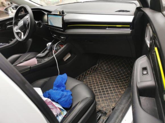 [广州·川R] 二手荣威荣威i52021款 1.5L CVT星耀版