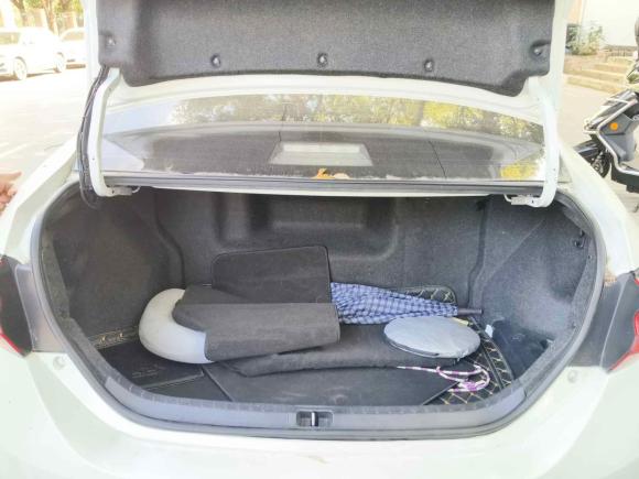 [上海·沪M] 二手丰田雷凌2018款 双擎 1.8H GS-V E-CVT尊贵版 国VI