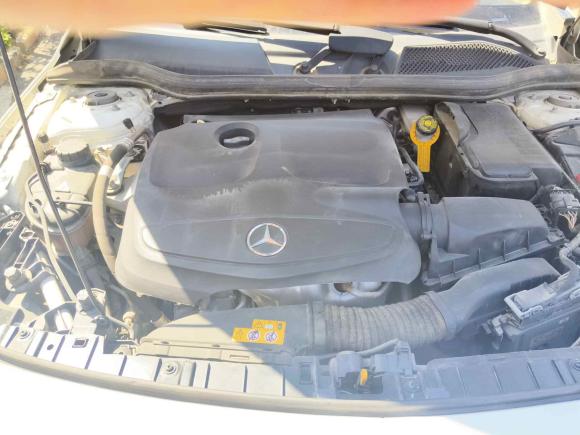 [济南·鲁A] 二手奔驰奔驰GLA2018款 GLA 200 时尚型